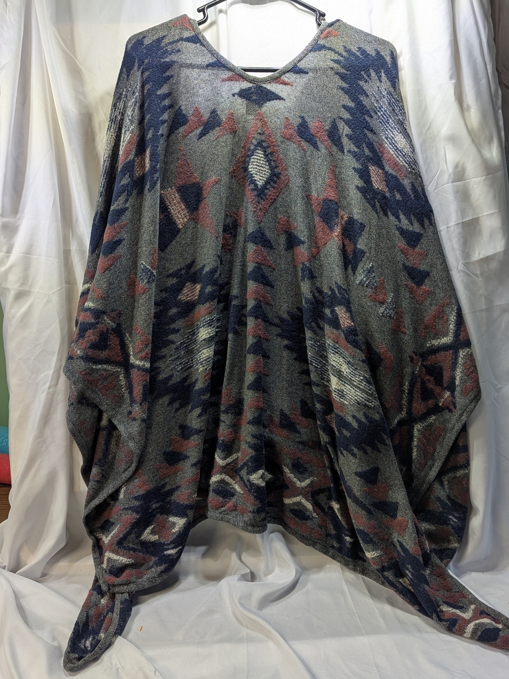 Lucky Brand Aztec Print Boho Western Style Open Front Poncho One Size